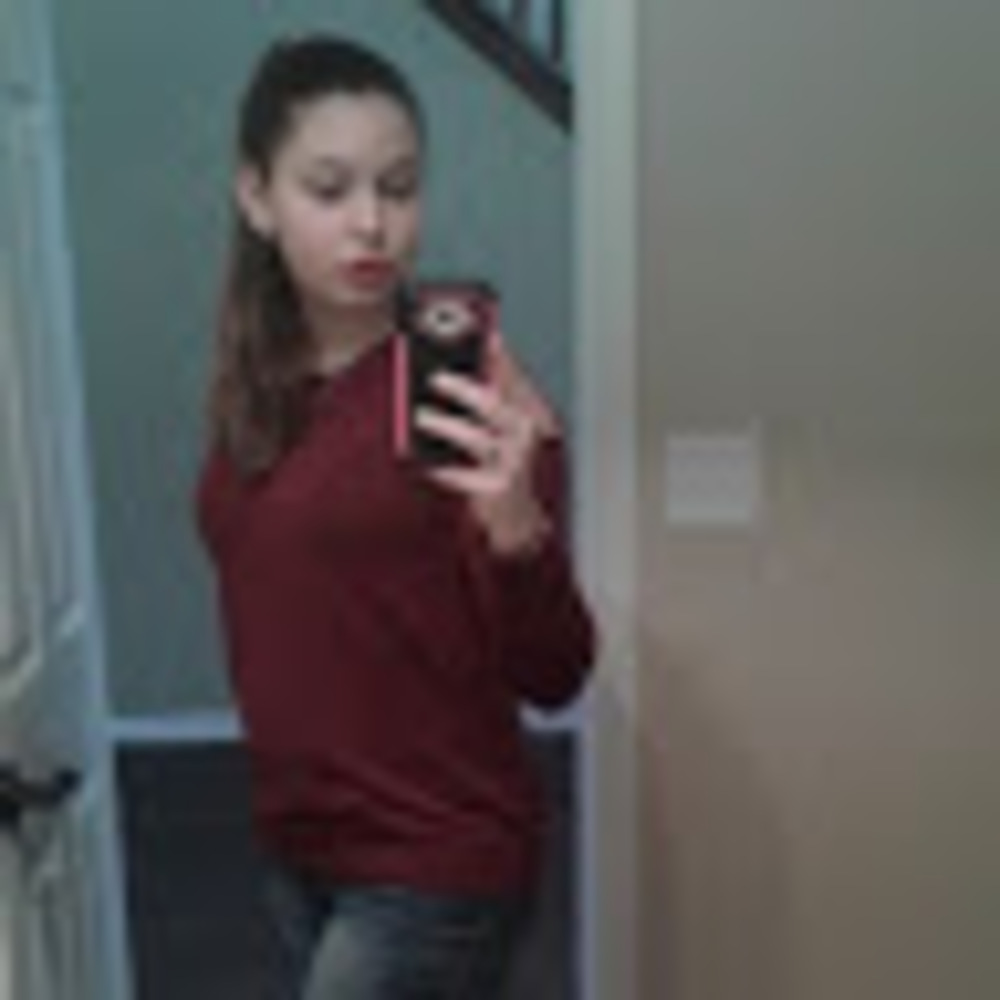 Meet your Posher, Kylee